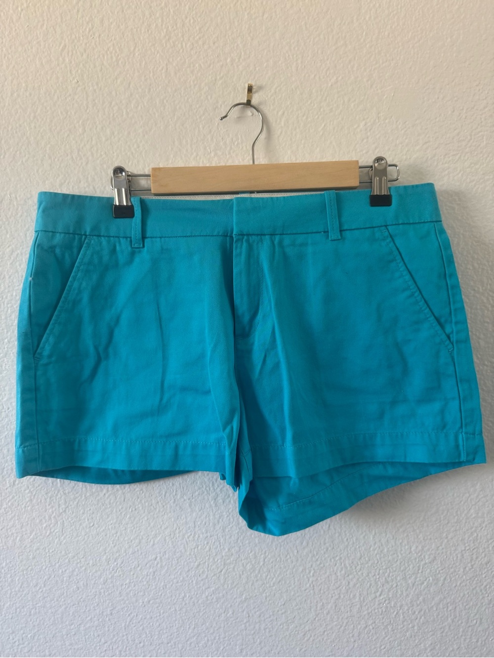 Uniqlo Bright Teal Cotton Blend Women's Shorts